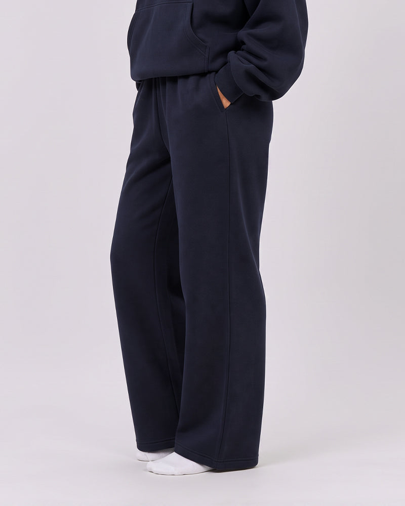Minimalist Straight-Leg Stretch Sweatpants