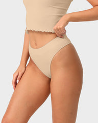 Everyday Comfort Seamless Low-Rise Thong